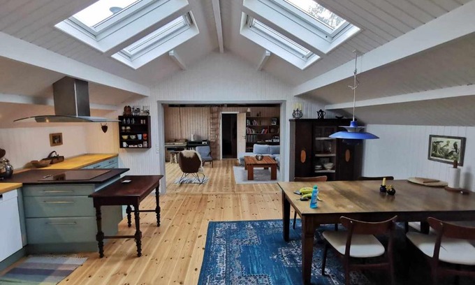 Øksenmølle House | Songbird Holiday Home