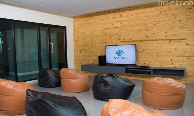 Maha Phruttharam Apartment | Songphra Suite 45sqm - Women's Apt