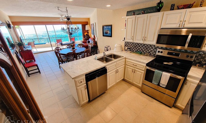 Sandy Beach Condo | Sonoran Spa E307 - 2 BR Next to the Pool, High Speed Wi-Fi - Beachfront Upper Floor Luxury Condo