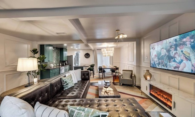 Old East Dallas Condo | Sophisticated 2-Bed, 1.5-Bath furnished condo in central Dallas with a private patio, serene garden views, and exclusive access to an award-winning courtyard equipped with premium wellness products and relaxing lounge areas.