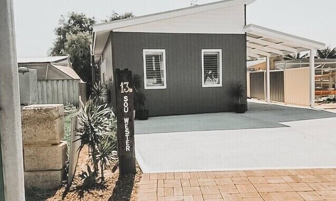 Lancelin House | Sou Wester - is a bright, light and modern holiday home.