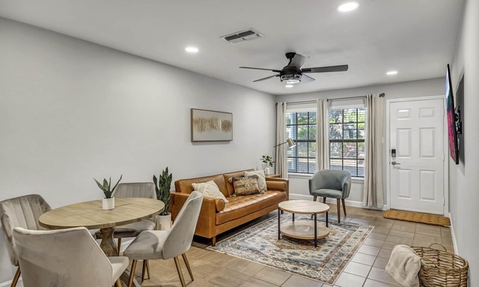 Greater South River City Condo | South Congress Gated Condo