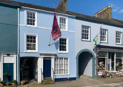 Newland Near Ulverston House | South Lakes Townhouse with Sauna