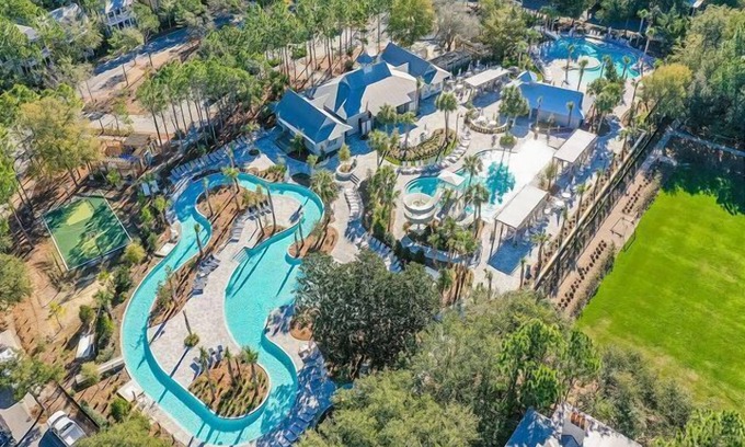 Gulf District House | South of 30A | Close to the Beach + WaterColor Beach Club | Evergreen Dream