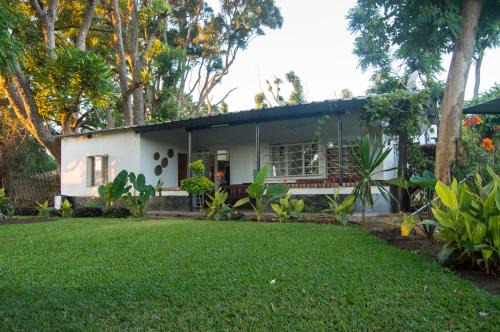 Lusaka Apartment | SOUTH-SIDE HOME