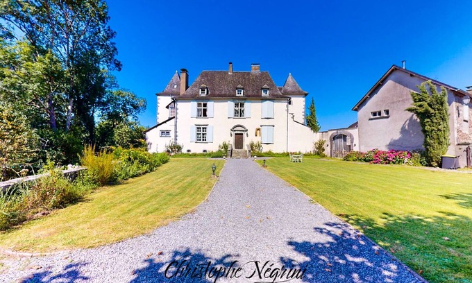 Lanne-en-Baretous Other | South-west chateau de Porthos holidays bearn and basque country up to 14 people