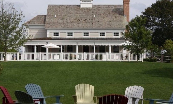 Southampton House | Southampton House Perfect for Families and Entertaining