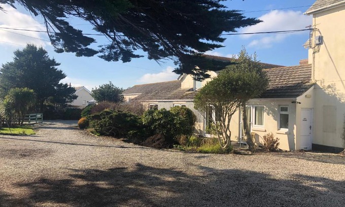 Tintagel House | Southcote Accommodation