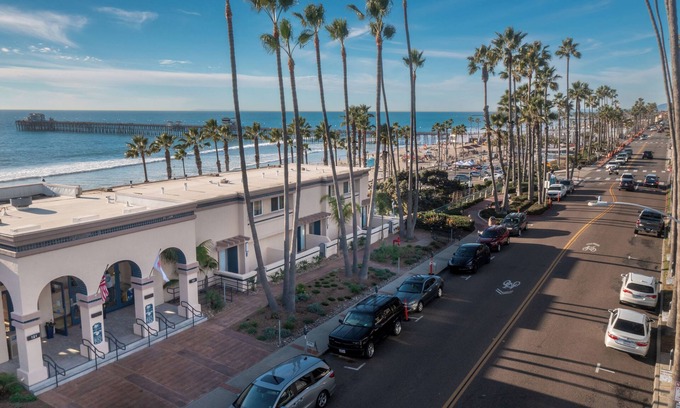 Townsite Condo | Southern California Beach Club