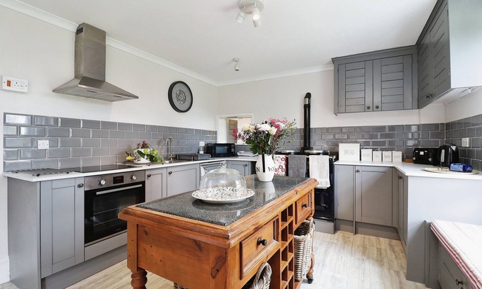 Ventnor Cottage | Southford Farm - a house that sleeps 10 guests in 5 bedrooms