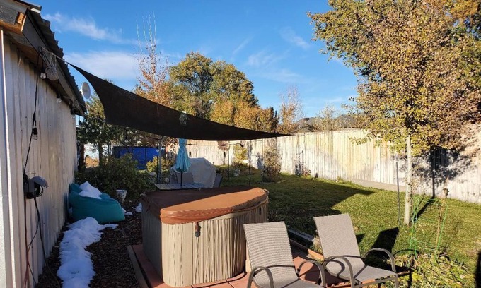 Vernal Cottage | SouthMont Blue Cottage