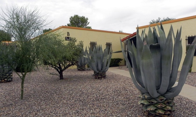 Green Valley Condo | Southwest Serenity in Central Green Valley