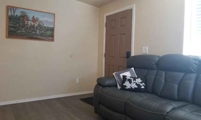 Tucson Apartment | Southwest Tucson Gateway