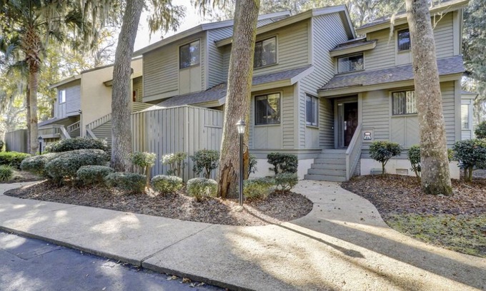 Shipyard Plantation House | Southwind II | 1 King Bed | Near Hilton Head Shipyard