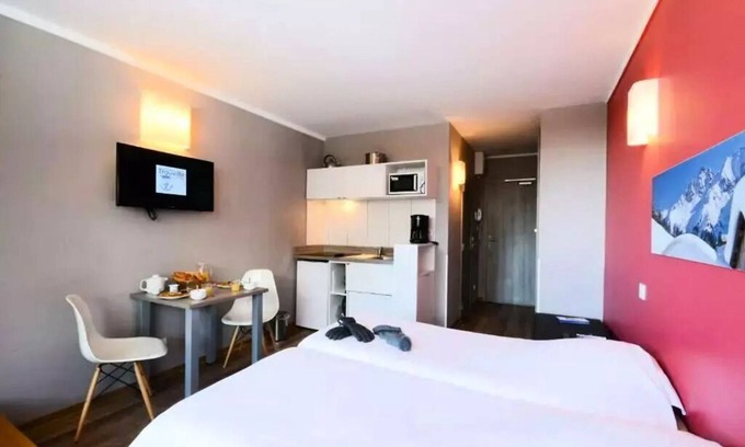 Isola Apartment | SOWELL RÉSIDENCES New Chastillon* - Studio Cabin 4 People