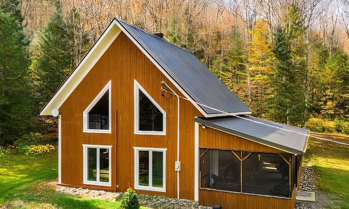 Saint-Hermenegilde Ski Chalet | Spa Nature Estrie