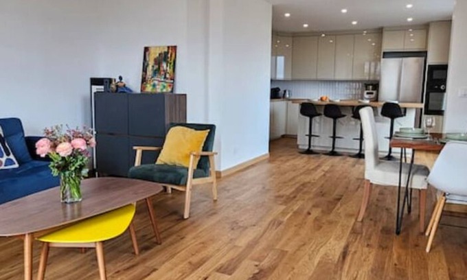 Republique–Point-du-Jour Apartment | Spacieux Luxueux 3 Chambres Paris 16