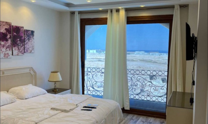 El-Tur Villa | Spacious 5-bedroom villa in enchanting South Sinai Governorate with AC, WiFi