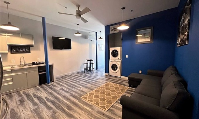 Mullins Apartment | Spacious 1 Bedroom Private Apartment in walking distance of Downtown Mullins