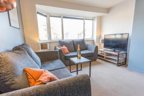 Iffley Apartment | Spacious 2 Bedroom Apartment in Oxford, Near Hospitals & University Parks