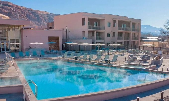 Moab Condo | Spacious 2-bedroom condo with AC, WiFi in Magical Moab