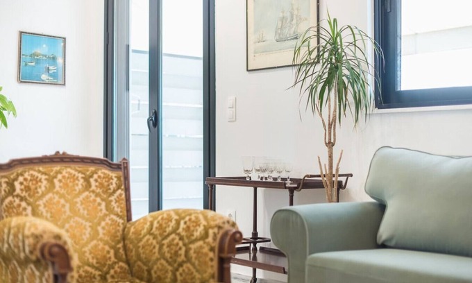 Psirri Apartment | Spacious 2 Bedrooms Apartment w/Balcony In City Center