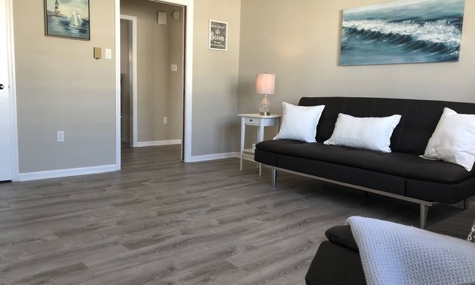 North End Condo | Spacious 2nd fl- two bedroom Condo F