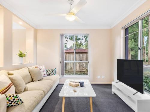 Sunnybank Hills House | Spacious 3 bed Retreat 1min to Mall Sunnybank Hill
