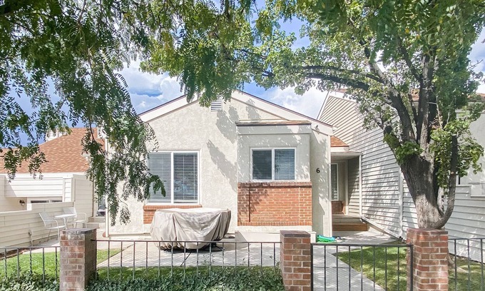 Grand Junction House | Spacious 3 bedroom/2 bath Townhome - Centrally Located Near CMU!