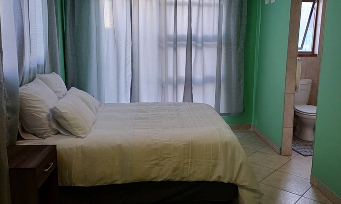 Swakopmund House | Spacious 3-bedroom house close to the beach and sand dunes in Swakopmund Namibia