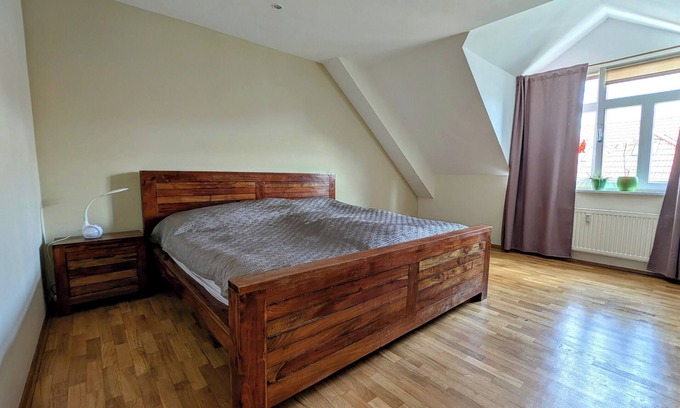 Mitte Apartment | Spacious 3-bedroom maisonette apartment above Leipzig centre with stunning views