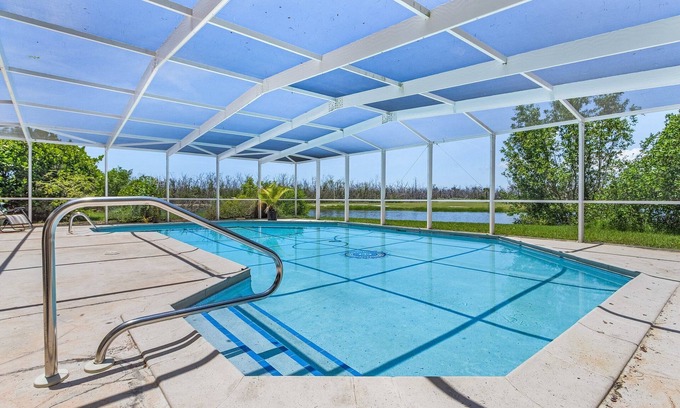 The Dunes House | Spacious 4-Bedroom Home with Heated Pool in Sanibel - Sanderling Point - Roelens