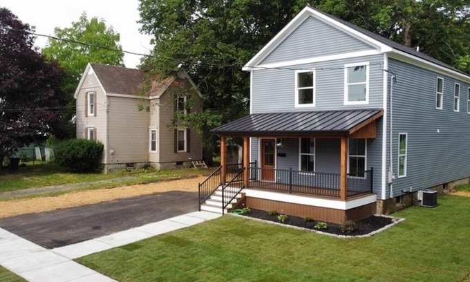 Town of German Flatts House | Spacious 4 bedroom home in the village