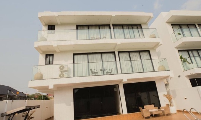Kumasi Villa | Spacious 4-bedroom villa with Private pool