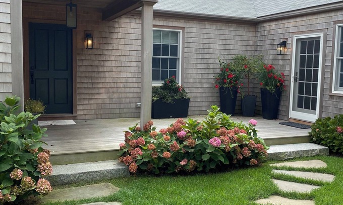 Siasconset House | Spacious 5-bedroom house in quaint Siasconset village
