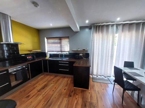 Dagenham House | Spacious 5 bedroom House London