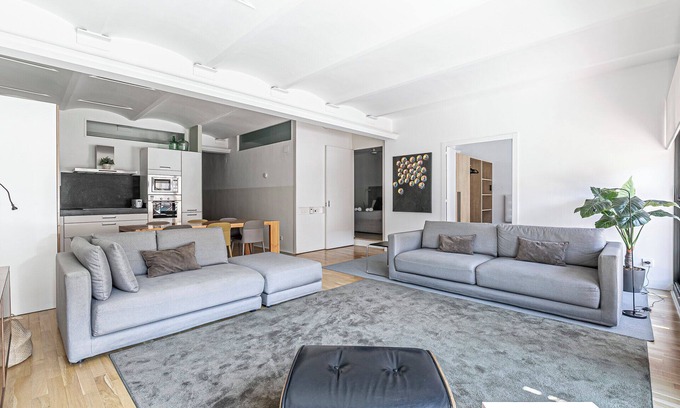 el Fort Pienc Apartment | spacious and bright apartment next to Arc del Triomf