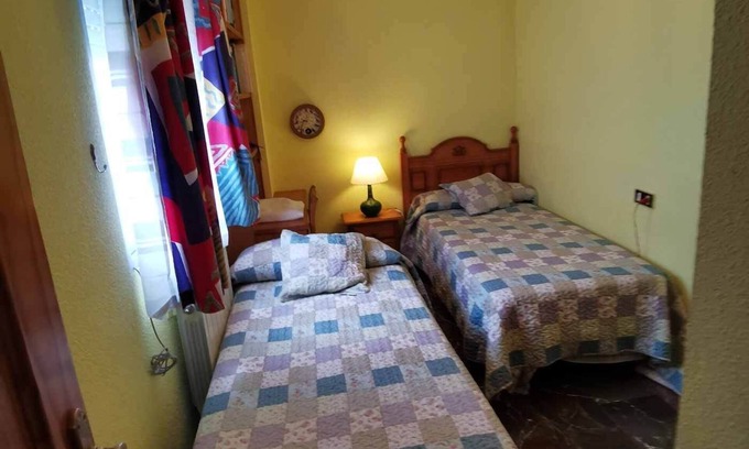 Ubeda House | SPACIOUS AND COMFORTABLE HOUSE IN HERITAGE CITY: MURALLAS DE ÁVILA