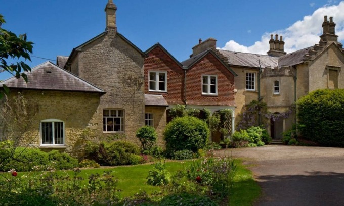 Middleton Stoney Apartment | Spacious and elegant apartment in country house only 5min to Bicester Village