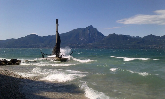 Torri del Benaco Apartment | Spacious apartment on Lake Garda