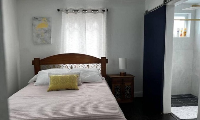 Hialeah Apartment | Spacious Apartment Central Located