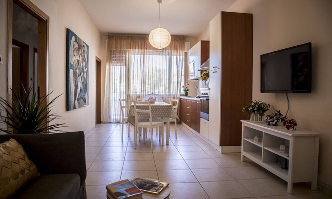 Martinsicuro Apartment | spacious apartment 100 meters from the sea with terrace