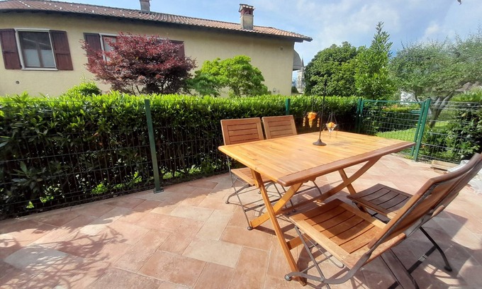 Domaso Apartment | Spacious apartment with private garage, large private terrace and pets allowed