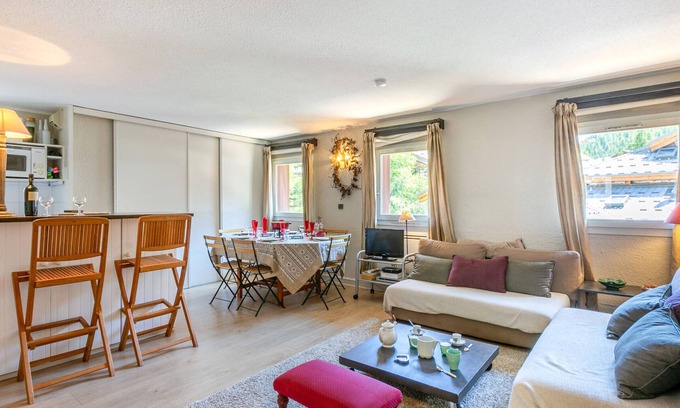 Le Cret Apartment | Spacious & Bright 4-Room Apartment | WiFi, Near Center, Pets Welcome
