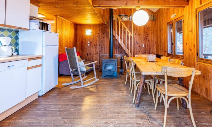 La Lechere Ski Chalet | Spacious chalet 8 pers, terrace with mountain view