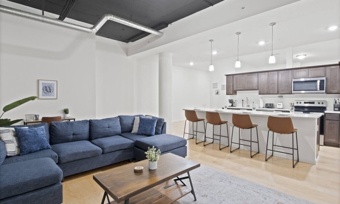 Downtown Rochester Apartment | Spacious City Apartment - 1BR