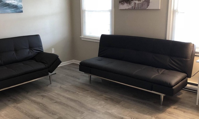 North End Condo | Spacious & Close to Beach- Condo E