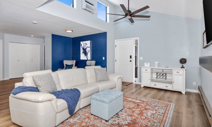 Prescott Condo | Spacious Condo