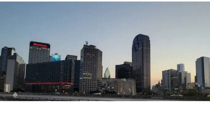 Dallas Design District Apartment | Spacious East Dallas 1Bdrm w/ Great Dntn Views!