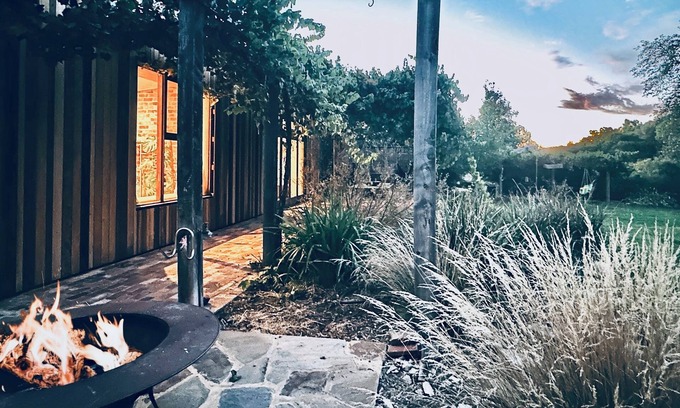 Yapeen House | Spacious Eco Home Among Native Gardens – Peaceful Family Retreat